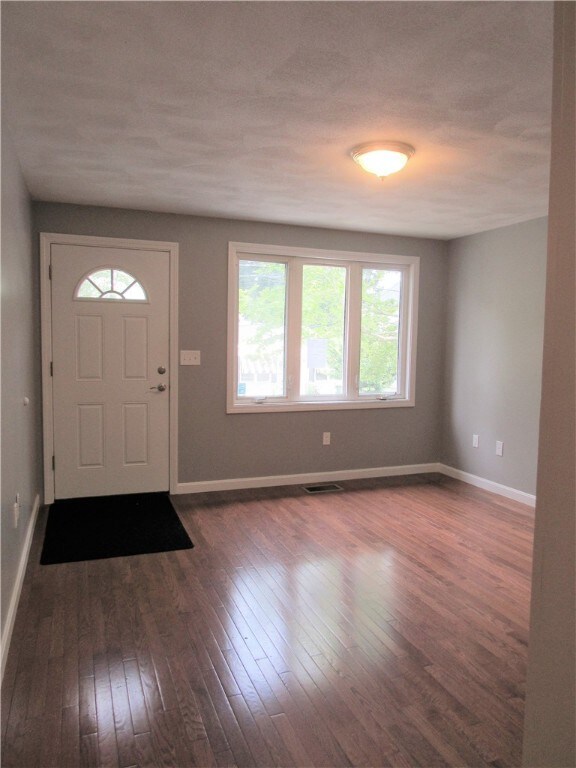156 Nelson St, Providence, RI 02908 - photo 3