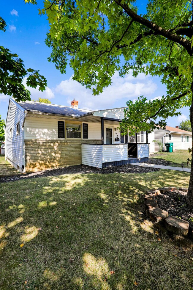 179 Fernhill Ave, Columbus, OH 43228 - photo 3