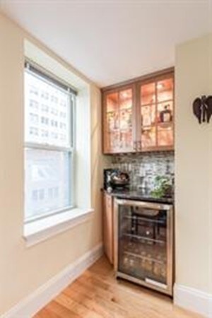 67 Broad St unit 5, Boston, MA 02109 - photo 5