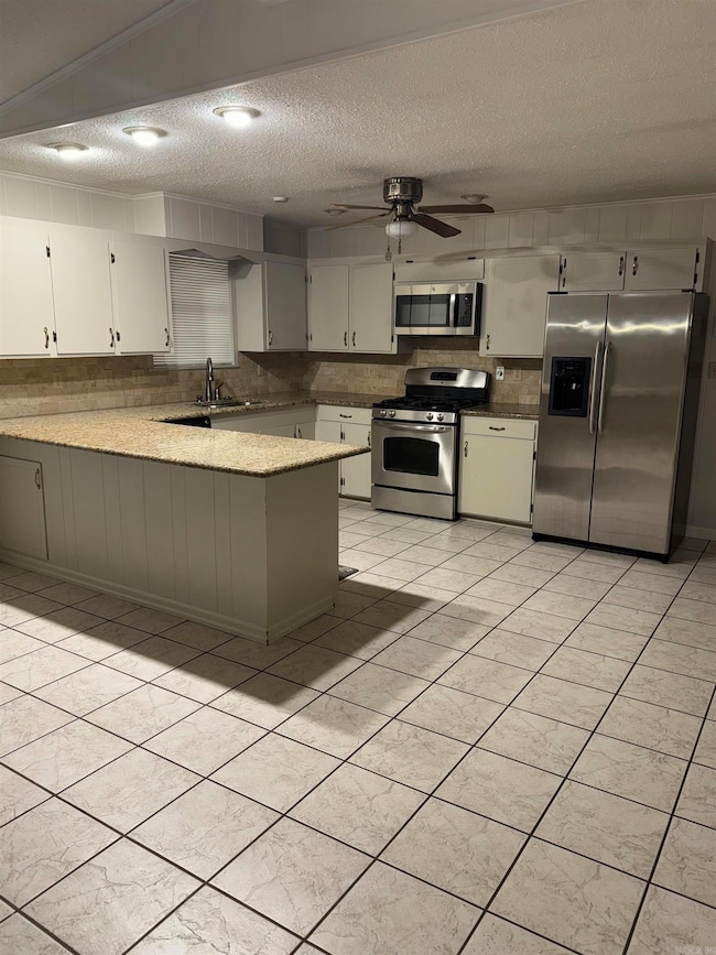 1605 W Cedar St, El Dorado, AR 71730 - photo 3