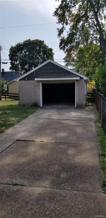 241 Oelkers St, North Tonawanda, NY 14120 - photo 7