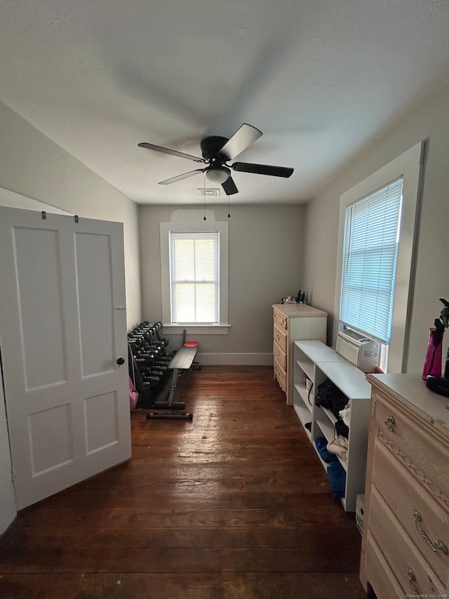 27 W Center St, Southington, CT 06489 - photo 6