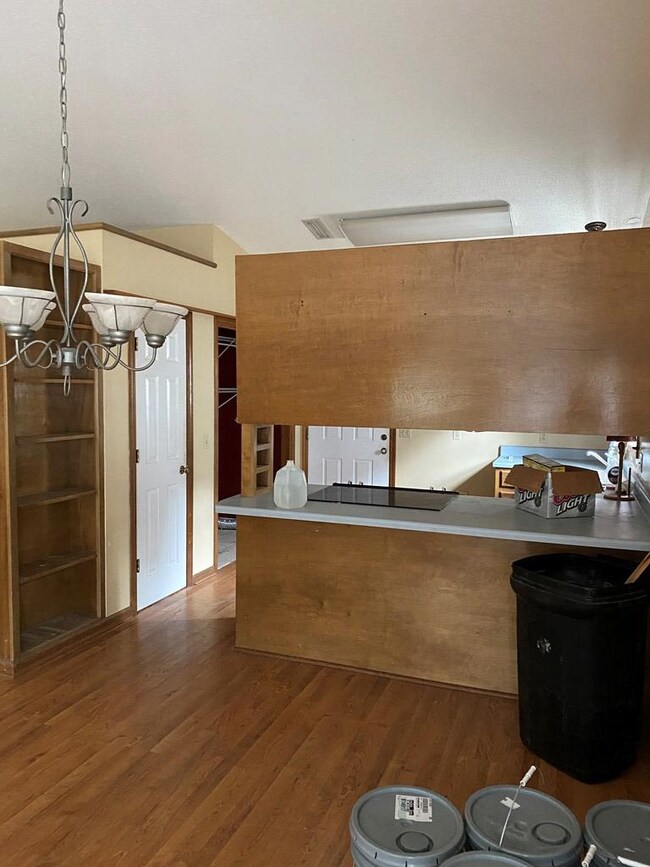 104 E Fontana Cir, Dothan, AL 36305 - photo 6