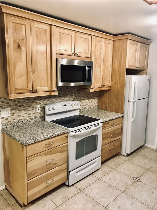 75 E Emerson Way, Sparks, NV 89431 - photo 4