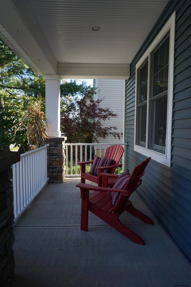 17 Taylor St, Saratoga Springs, NY 12866 - photo 5