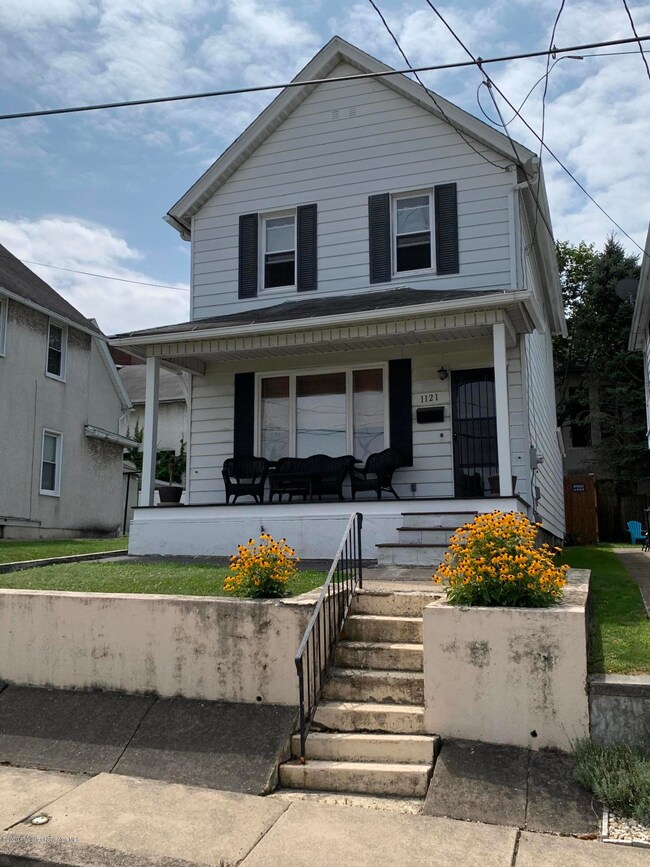 1121 Foster St, Scranton, PA 18508 - photo 2