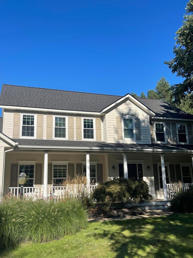 6119 Kingsway front 2