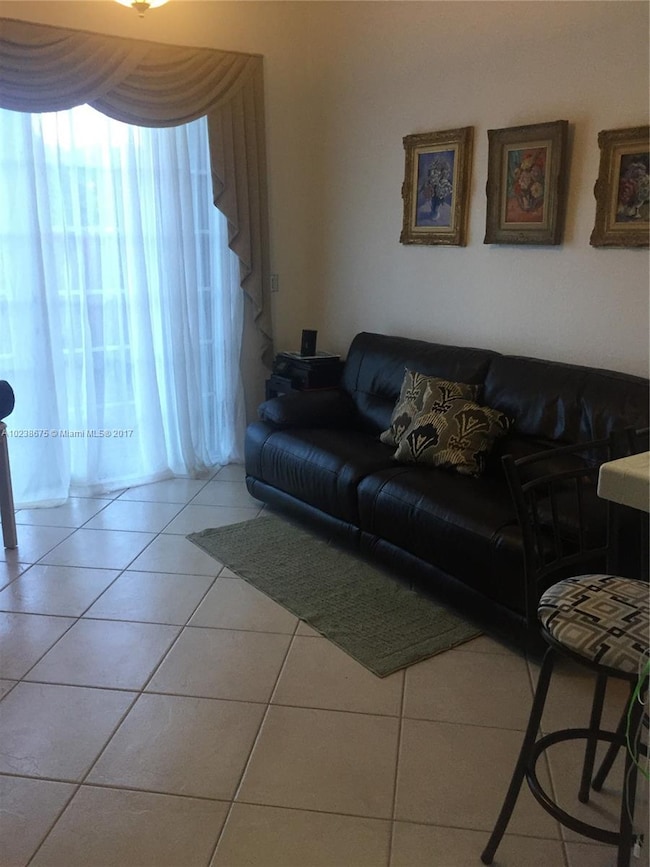 6861 NW 107th Ct, Doral, FL 33178 - photo 5