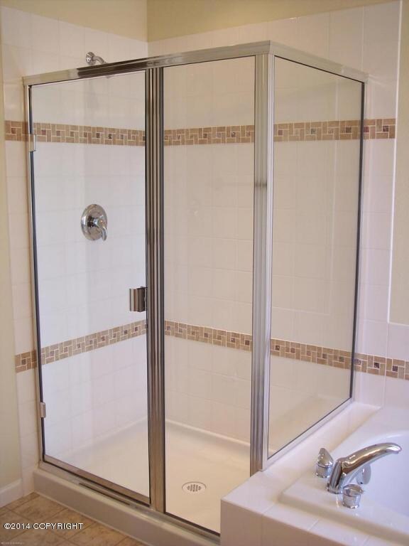 DP 25 - master bath2