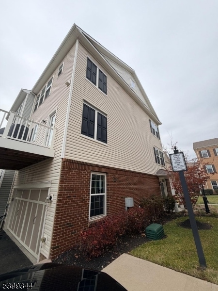 101 Truman Dr, Wood Ridge, NJ 07075 - photo 2