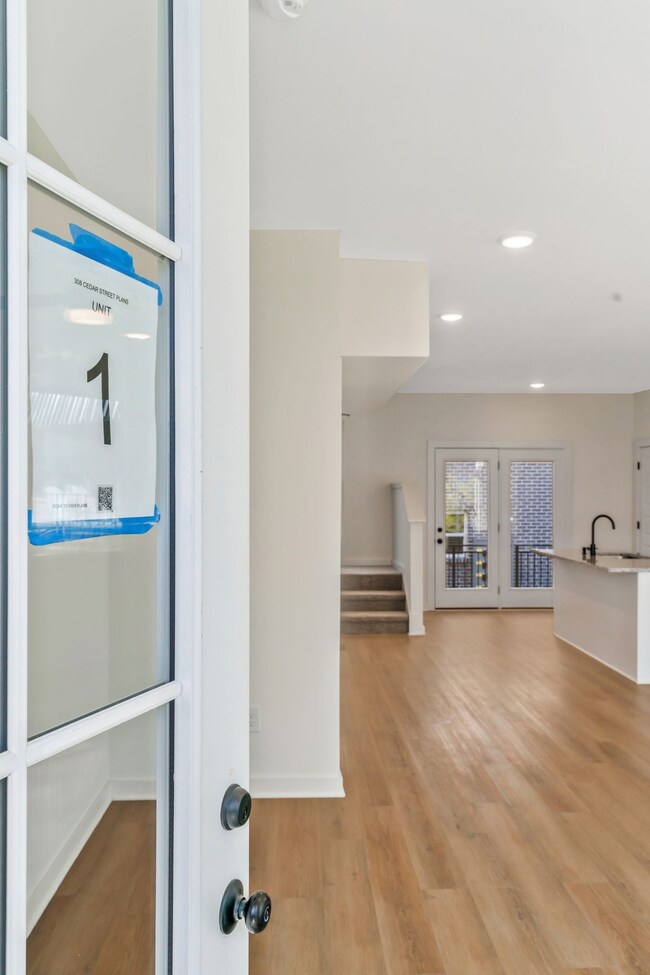 308 Cedar St unit 1, Lebanon, TN 37087 - photo 5