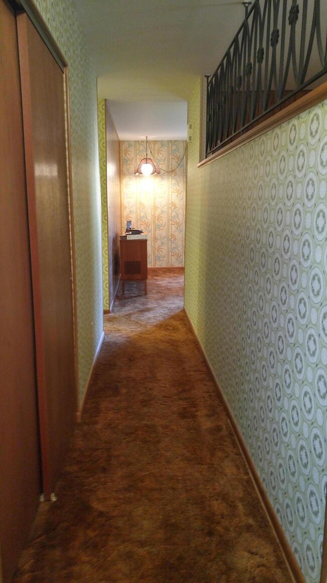 626 Canterbury Ct, Newark, OH 43055 - photo 3