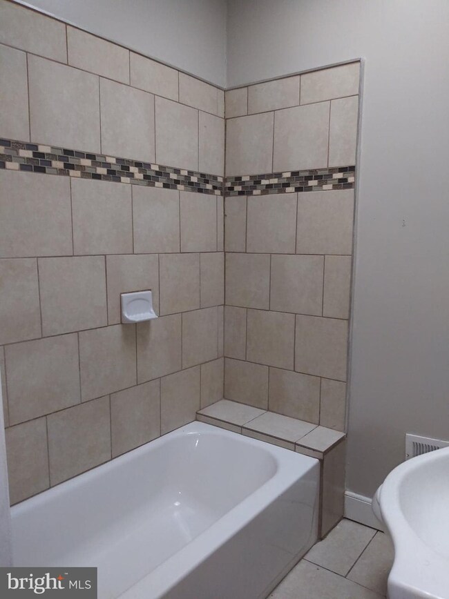 4528 Pimlico Rd, Baltimore, MD 21215 - photo 5