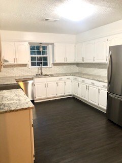 226 Pheasant Dr, Vidalia, GA 30474 - photo 4