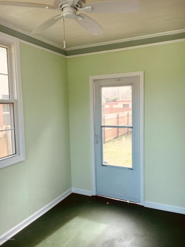 4776 Cardinal Blvd, Jacksonville, FL 32210 - photo 4