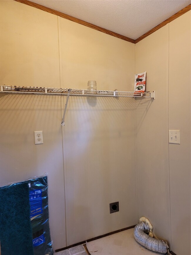 20519 Kermier Rd unit 1, Waller, TX 77484 - photo 4