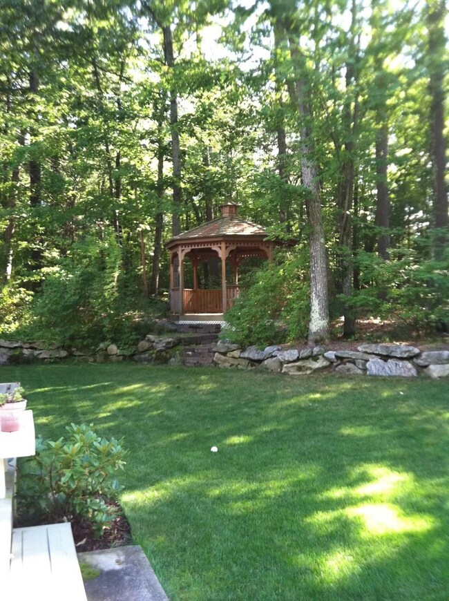 12 Devonshire Way, Bedford, NH 03110 - photo 6