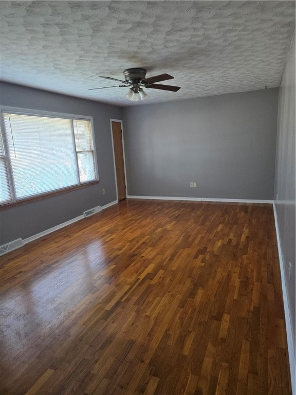 830 Crestview Dr, Mount Zion, IL 62549 - photo 3