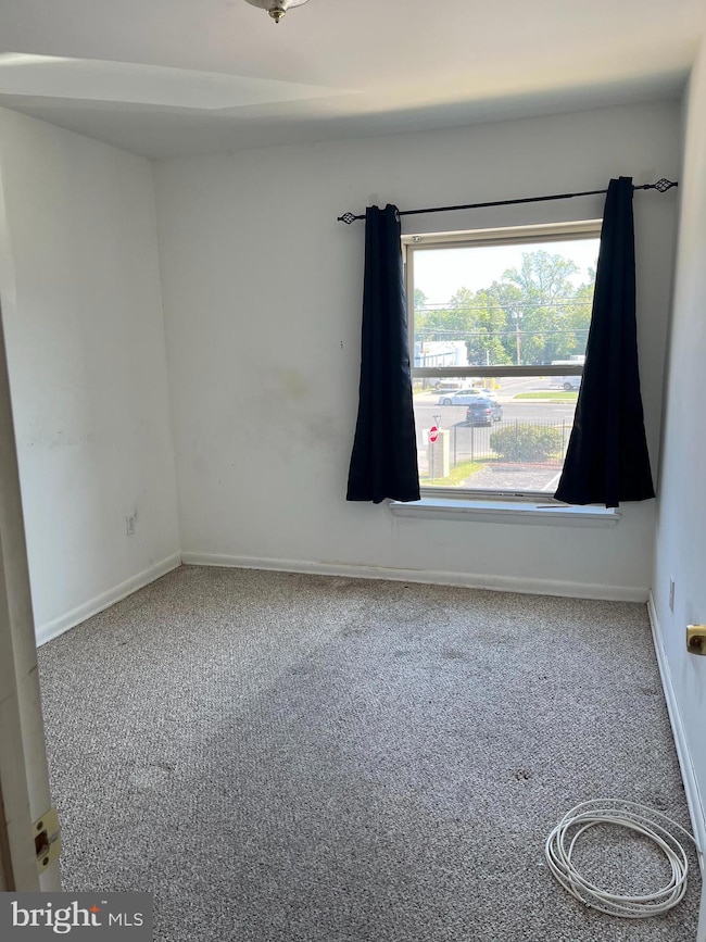 3801 Saint Barnabas Rd unit 102, Suitland, MD 20746 - photo 6