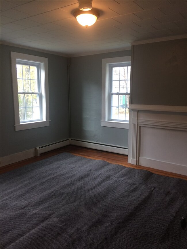 315 Roxbury St, Keene, NH 03431 - photo 6