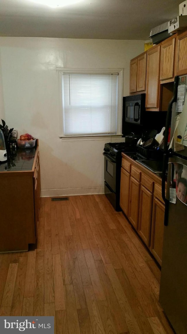 11 S Ellamont St, Baltimore, MD 21229 - photo 3