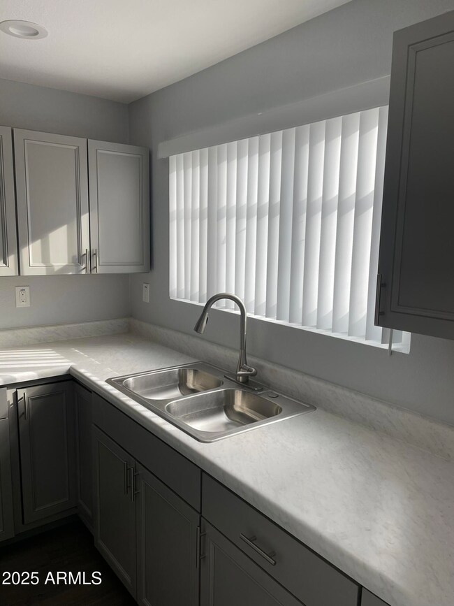2309 N 28th St unit 4, Phoenix, AZ 85008 - photo 5