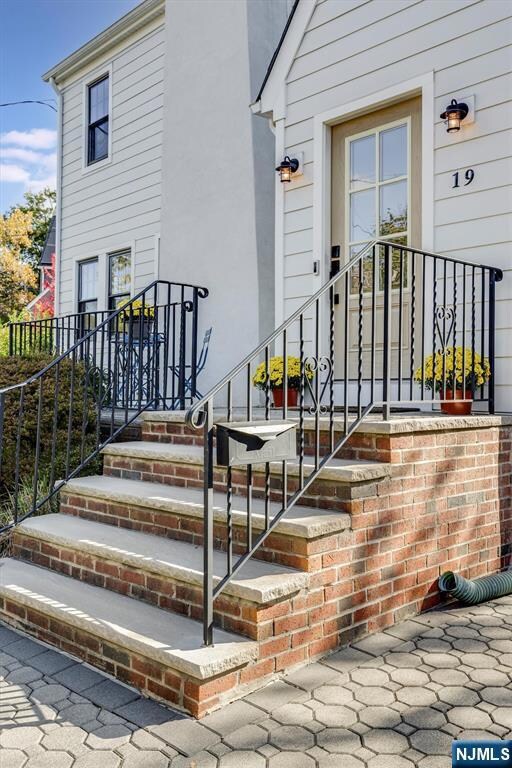 19 Harding Rd, Glen Rock, NJ 07452 - photo 4