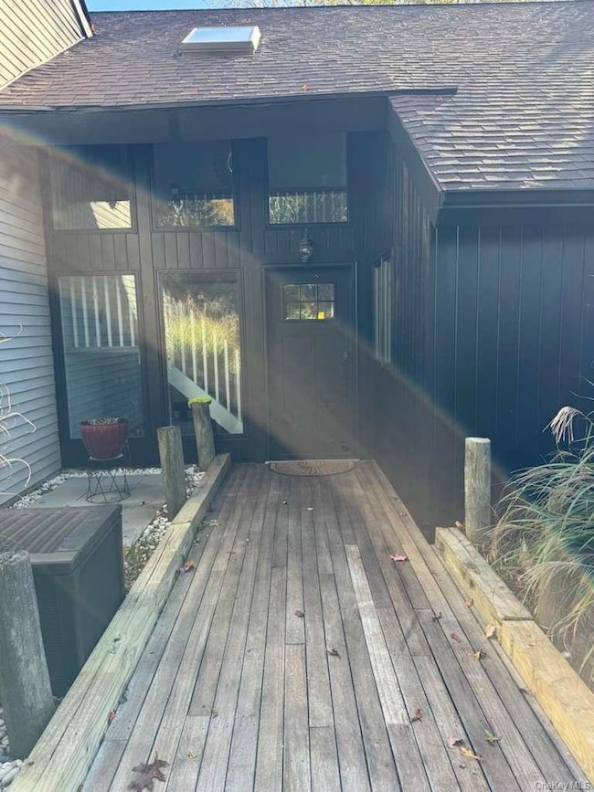 14 Beverly Ct, Moriches, NY 11955 - photo 2