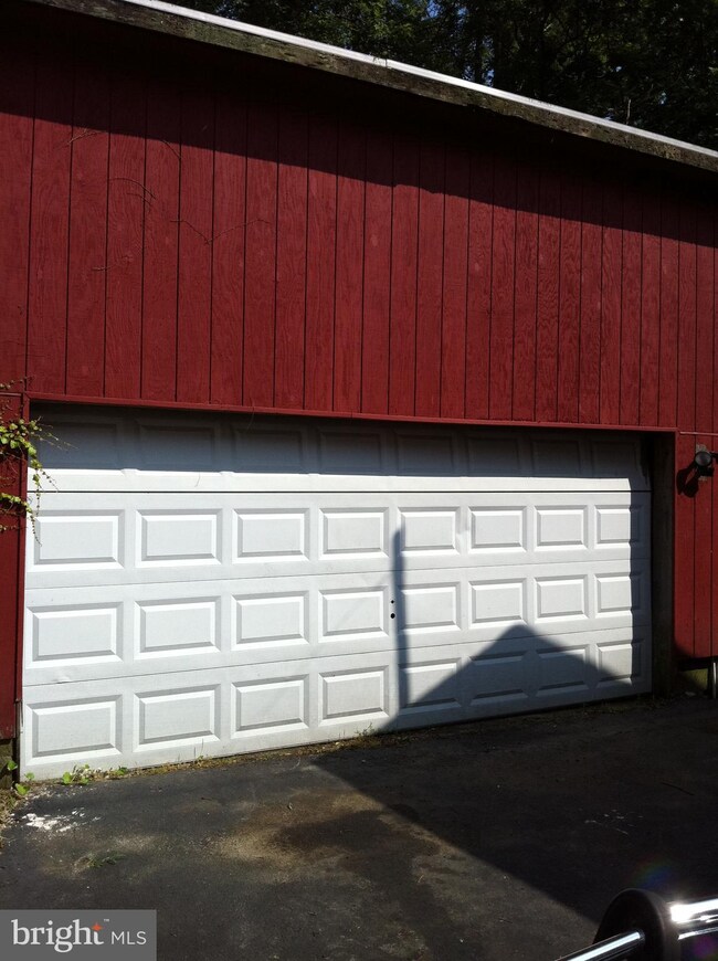 322 Berwyn Ave, Ewing, NJ 08618 - photo 3