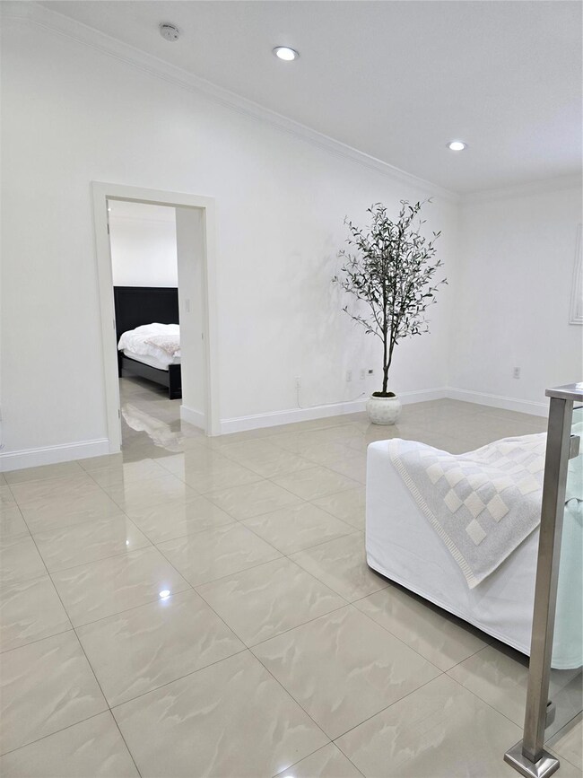 7895 W 29th Ln unit 20216, Hialeah, FL 33018 - photo 4