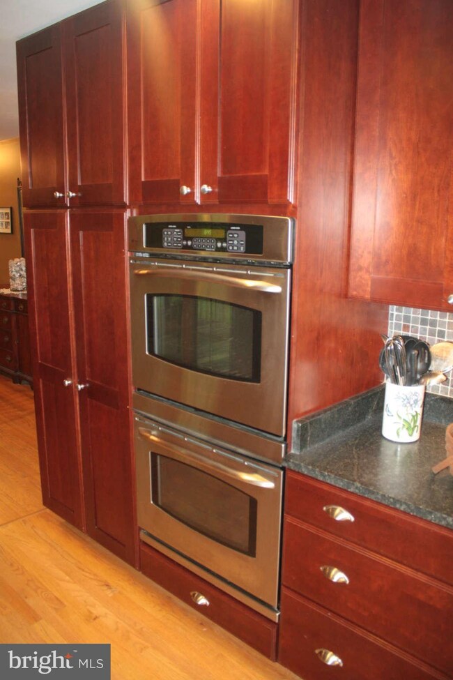 6621 Monroe Ave, Sykesville, MD 21784 - photo 5