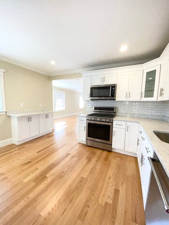 14 Grant St unit 2, Natick, MA 01760 - photo 2