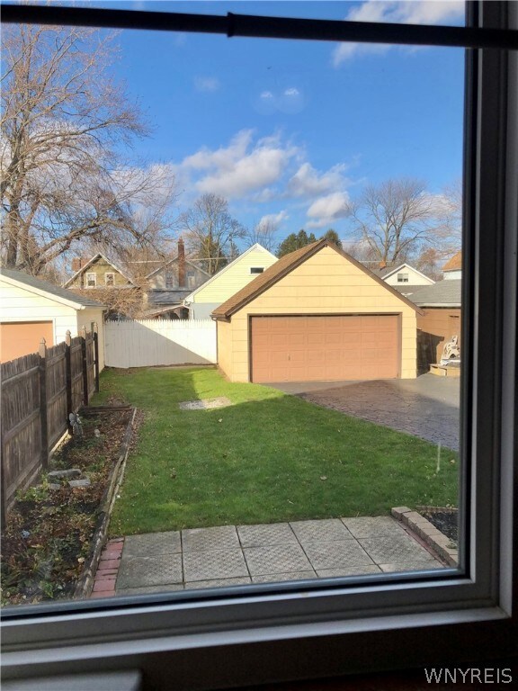 98 Keil St, North Tonawanda, NY 14120 - photo 3