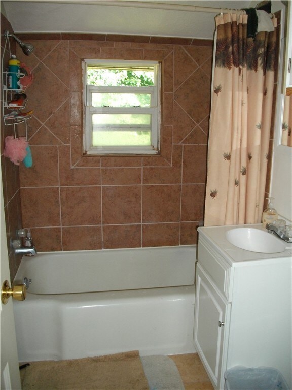 654 Ripley Ave unit 1&2, Eau Claire, WI 54701 - photo 7