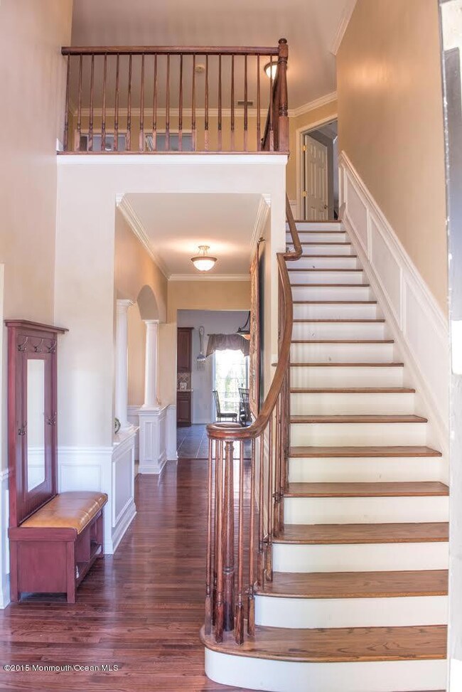 16 Royal entrance