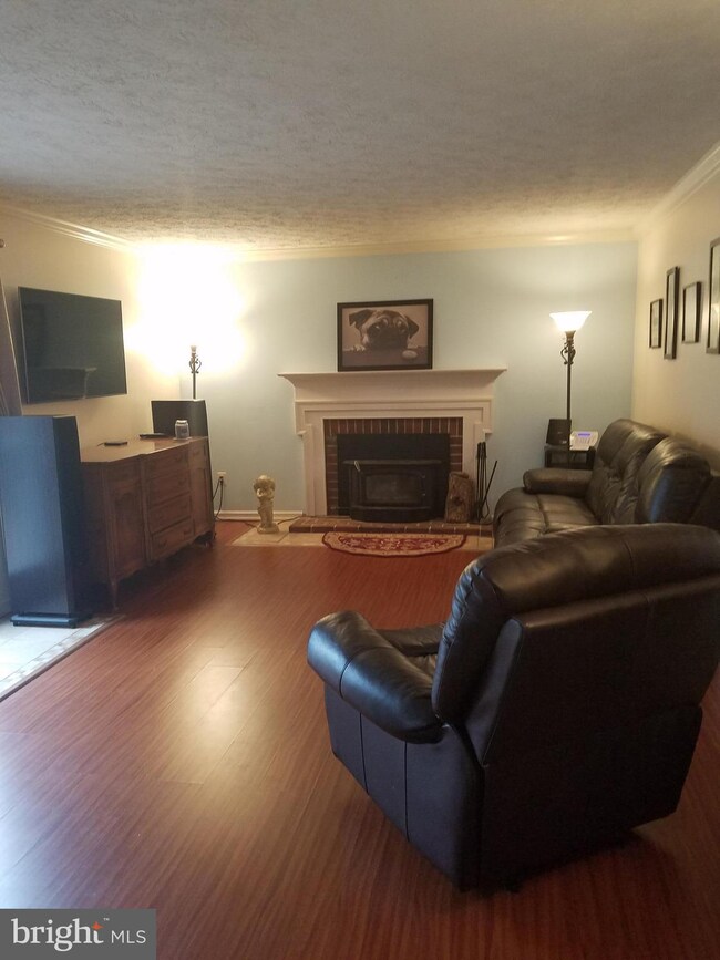 6 Topwood Ct, Parkville, MD 21234 - photo 3