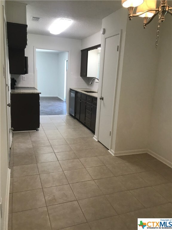 108 Myra Lou Ave, Copperas Cove, TX 76522 - photo 6