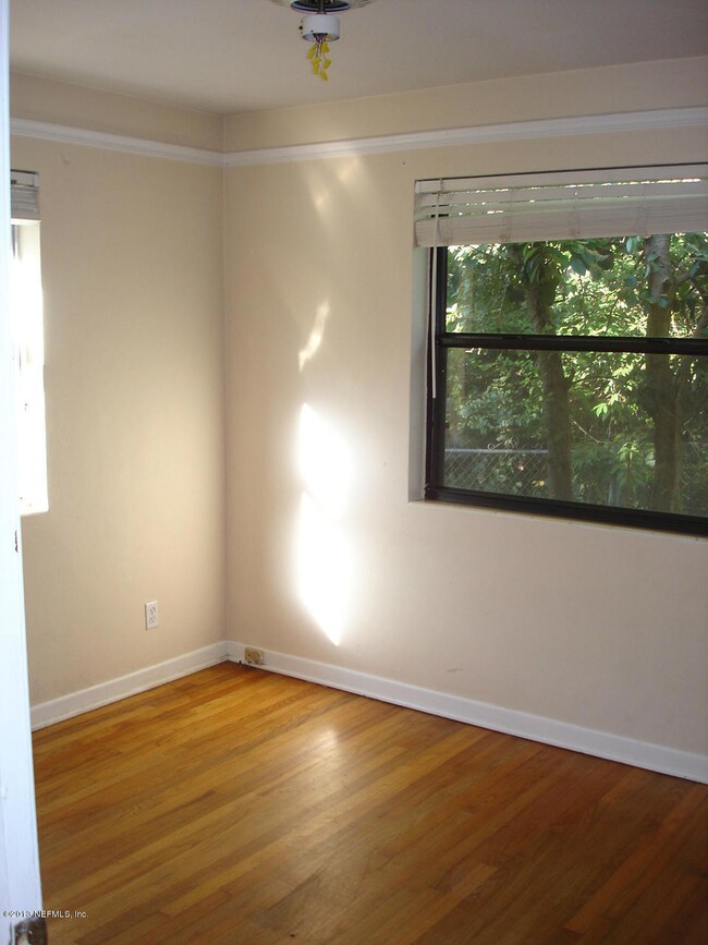 6716 Laralou Ct, Jacksonville, FL 32216 - photo 4