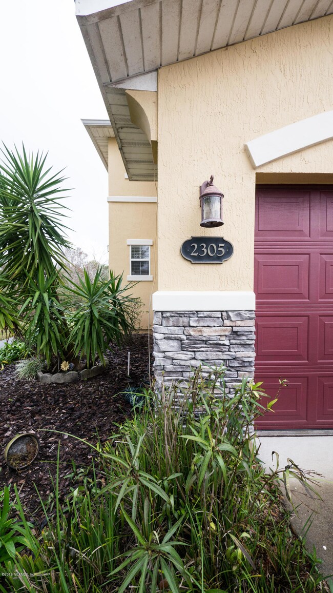 2305 Red Moon Dr, Jacksonville, FL 32216 - photo 3