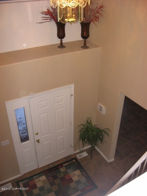2-story Entry