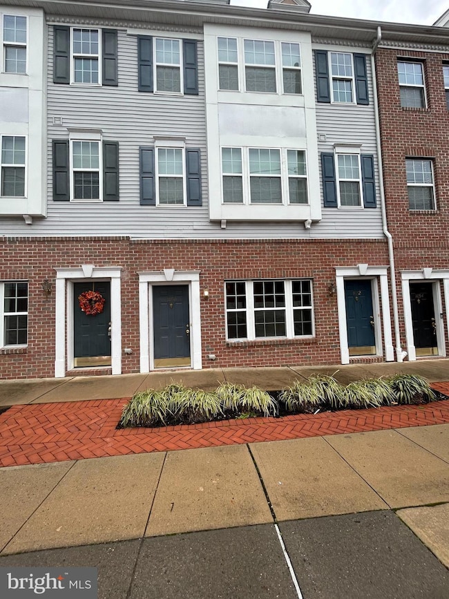 1050 Lamberton St, Trenton, NJ 08611 - photo 2