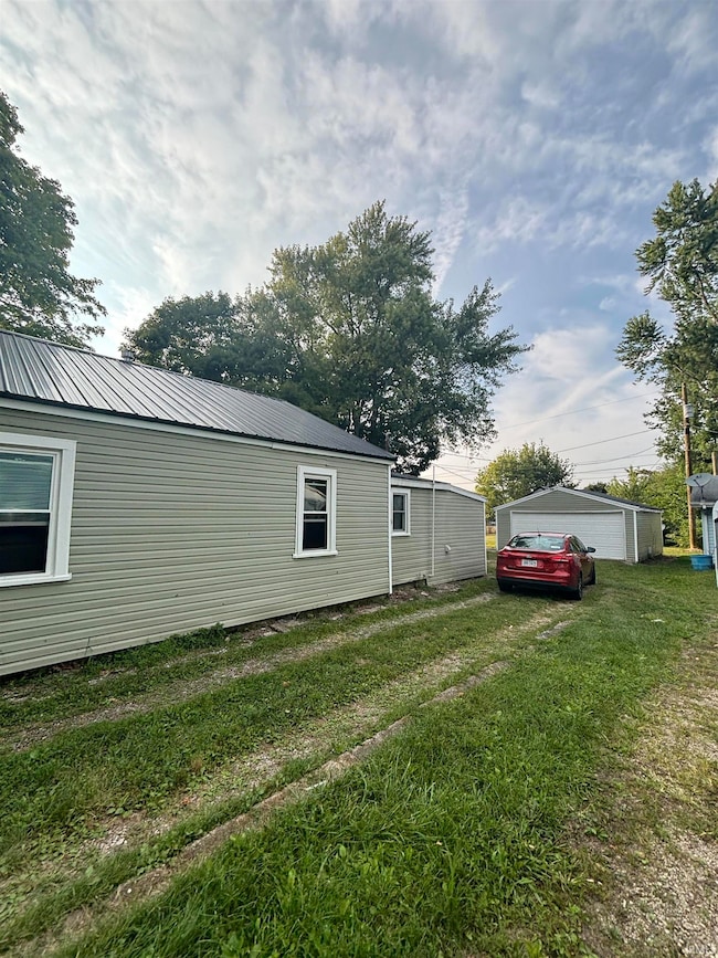 3900 N Bellaire Ave, Muncie, IN 47303 - photo 2