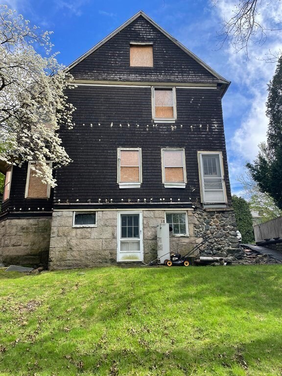 29 Hunter St, West Newton, MA 02465 - photo 2