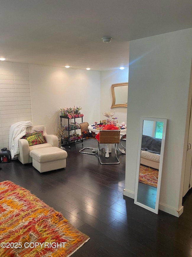 5545 Fairbanks St, Anchorage, AK 99518 - photo 5