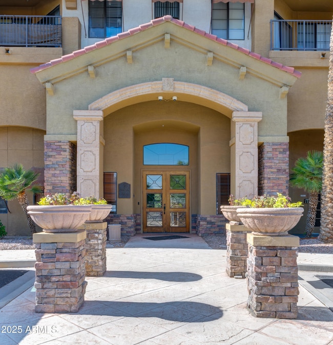 29 Clubhouse