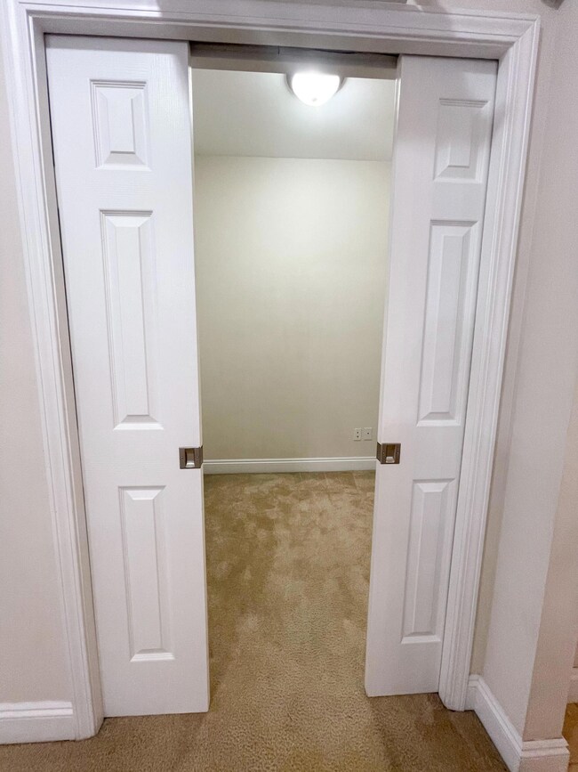 FE8EBE74-8CC0-404D-B2EB-5F0A2F75B1CC