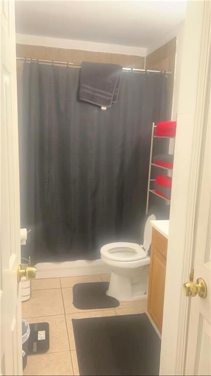 Full bathroom