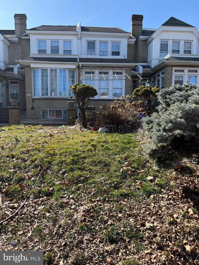 3544 Oakmont St, Philadelphia, PA 19136 - photo 2