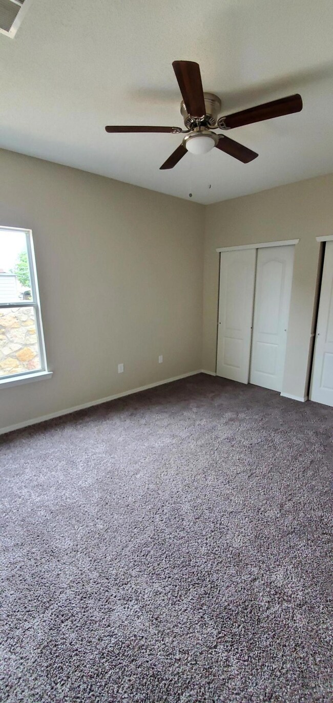 14324 Venecia Dr, El Paso, TX 79928 - photo 7