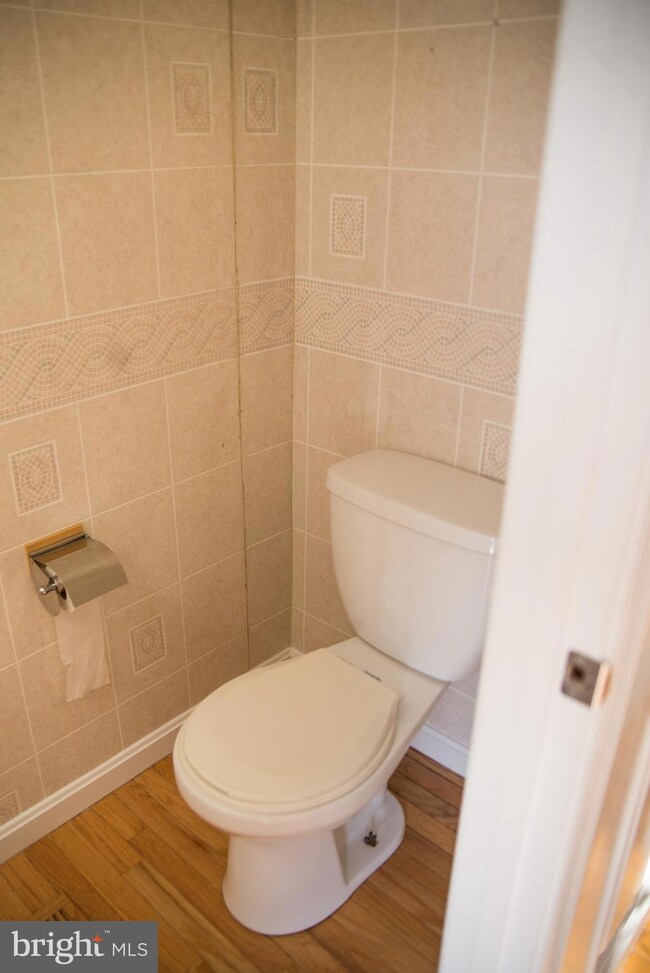 18859 Summer Oak Ct, Germantown, MD 20874 - photo 7